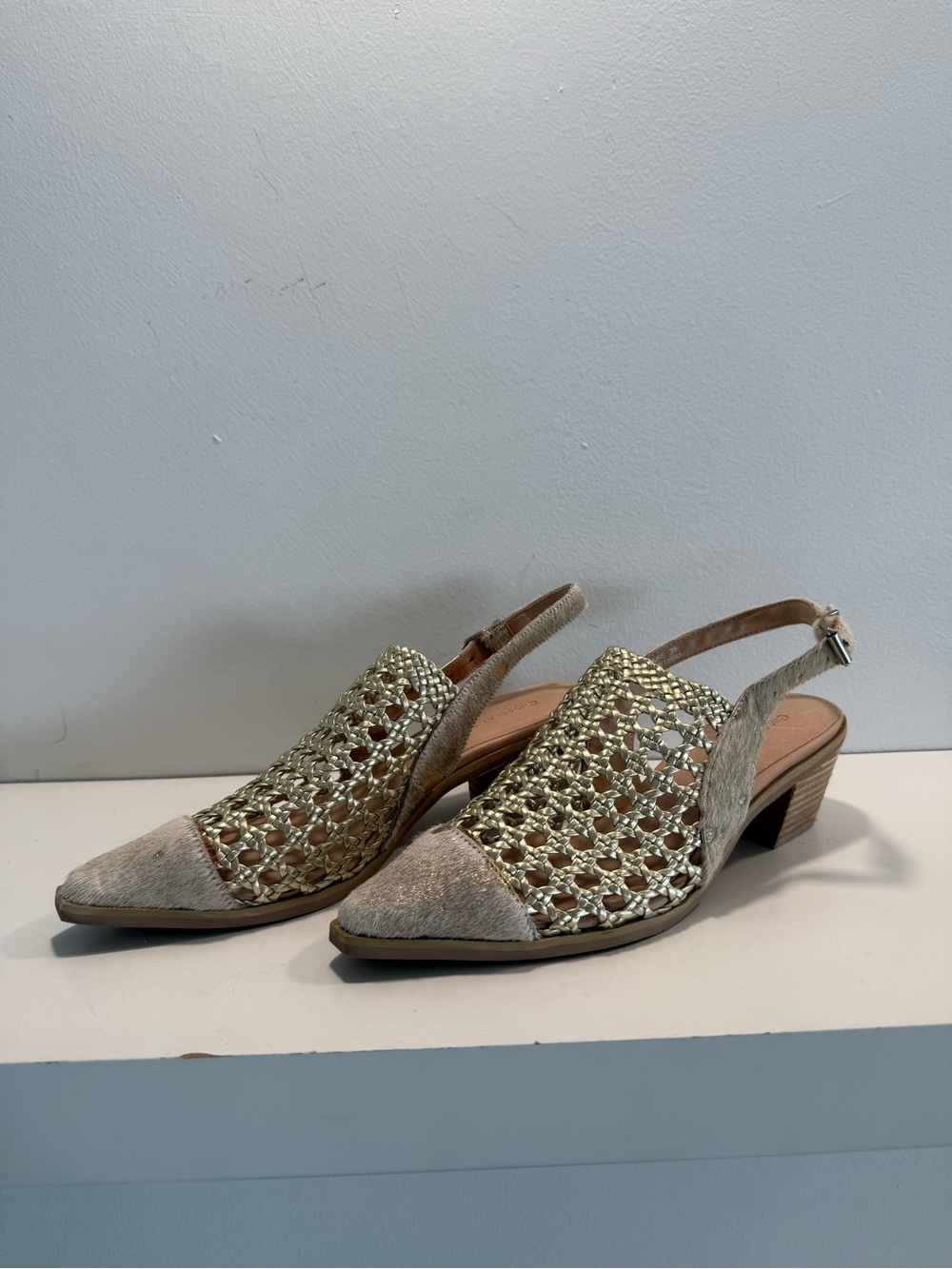 Chocolat Blu Woven Metallic Slingback Low Heel Pumps - NWOT, size 39